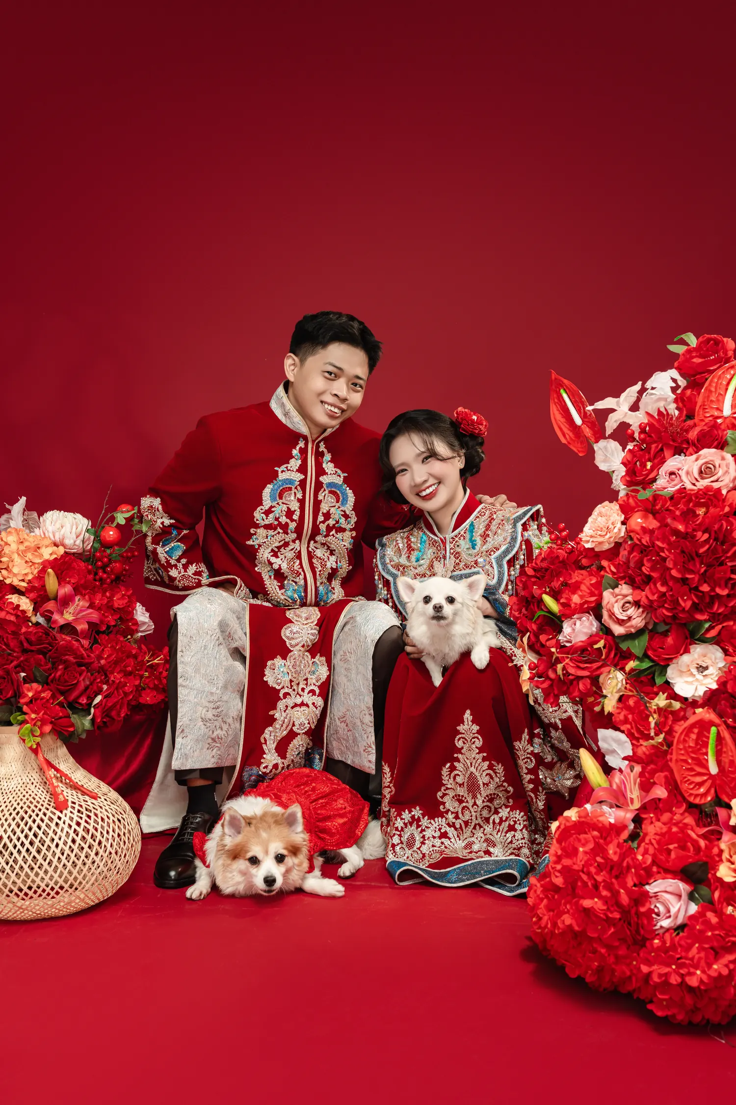 Ảnh cưới áo dài đỏ